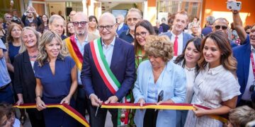 Municipio V, il sindaco Gualtieri riapre la scuola Balzani
