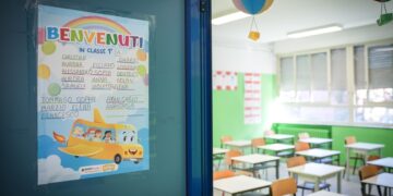 Municipio X, riapre la scuola “La Crociera”: era chiusa dal 2024