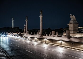 Ponte Flaminio, in funzione la nuova illuminazione notturna