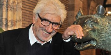 Teatro di via al Sesto Miglio, proposta l’intitolazione a Gigi Proietti