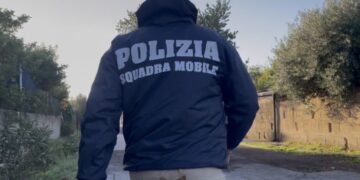 Via dell’Archeologia, guerra infinita allo spaccio: 7 arresti, droga nascosta anche nei cuscini